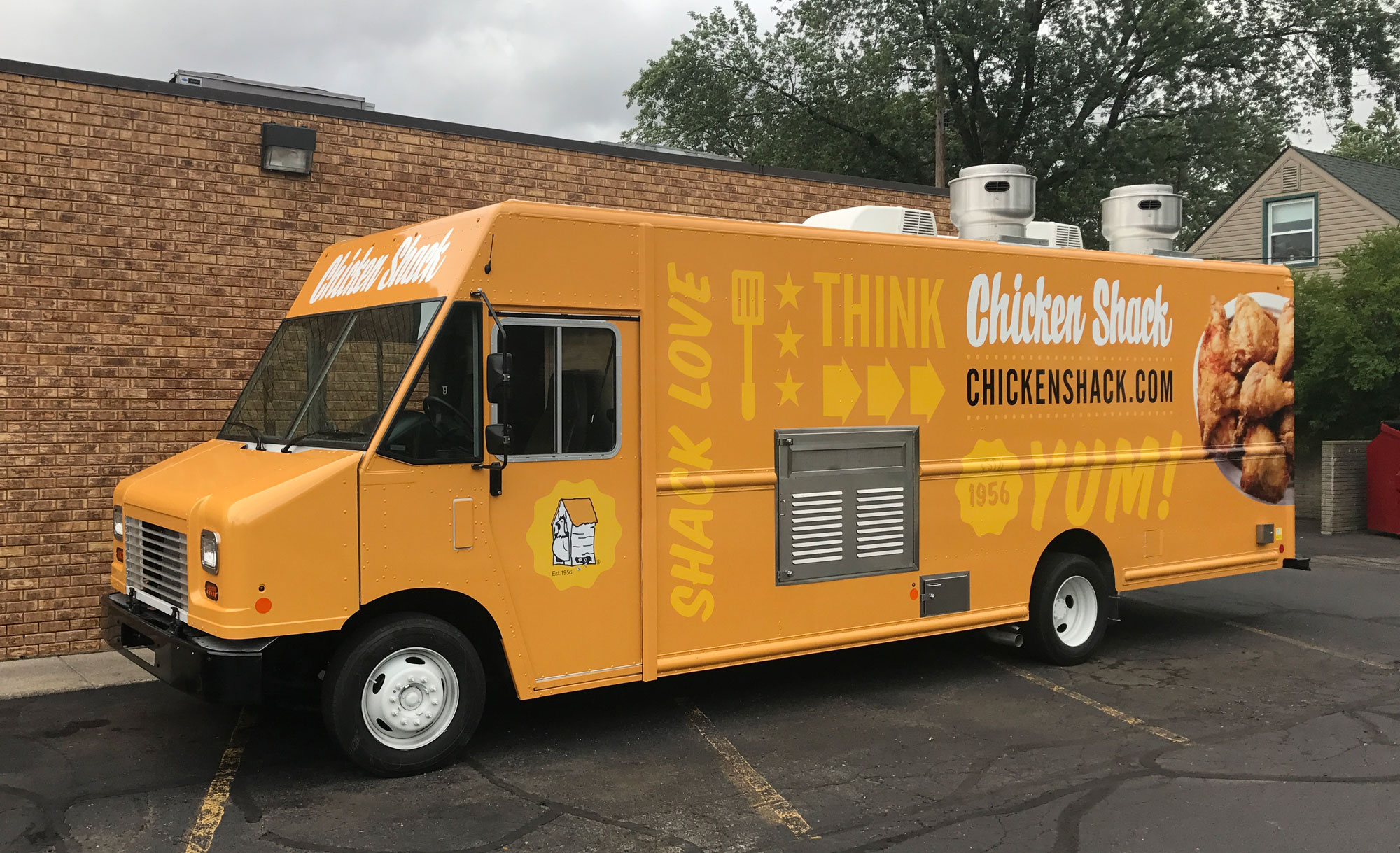 Chick'n lick'n food truck